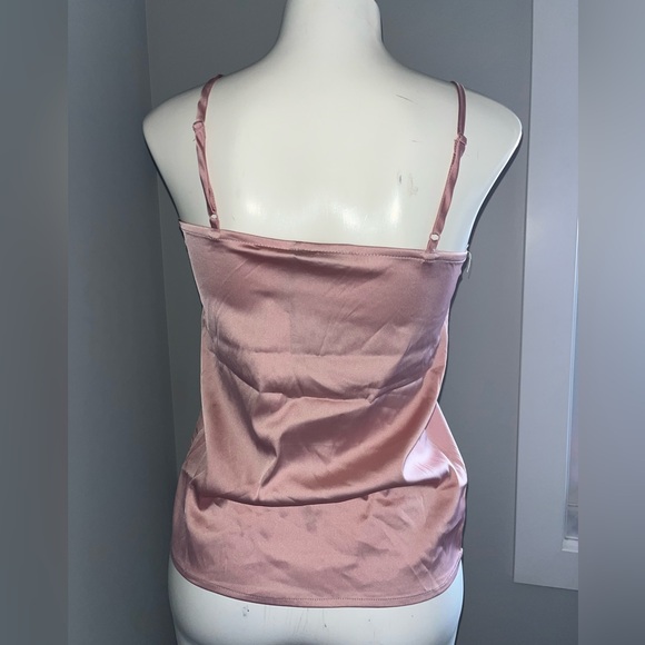 NA-KD Dusty Pink Plain Lace Singlet Spaghetti Strap Top - Picture 3 of 6